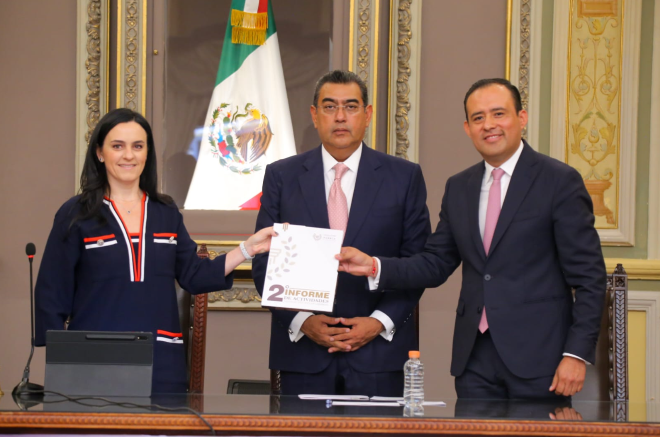 En Puebla las decisiones las toman los poblanos: Sergio Salomón