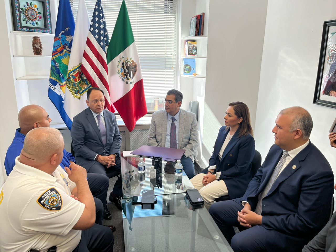 En EE.UU., gobierno de Sergio Salomón promueve a Puebla como destino de inversiones