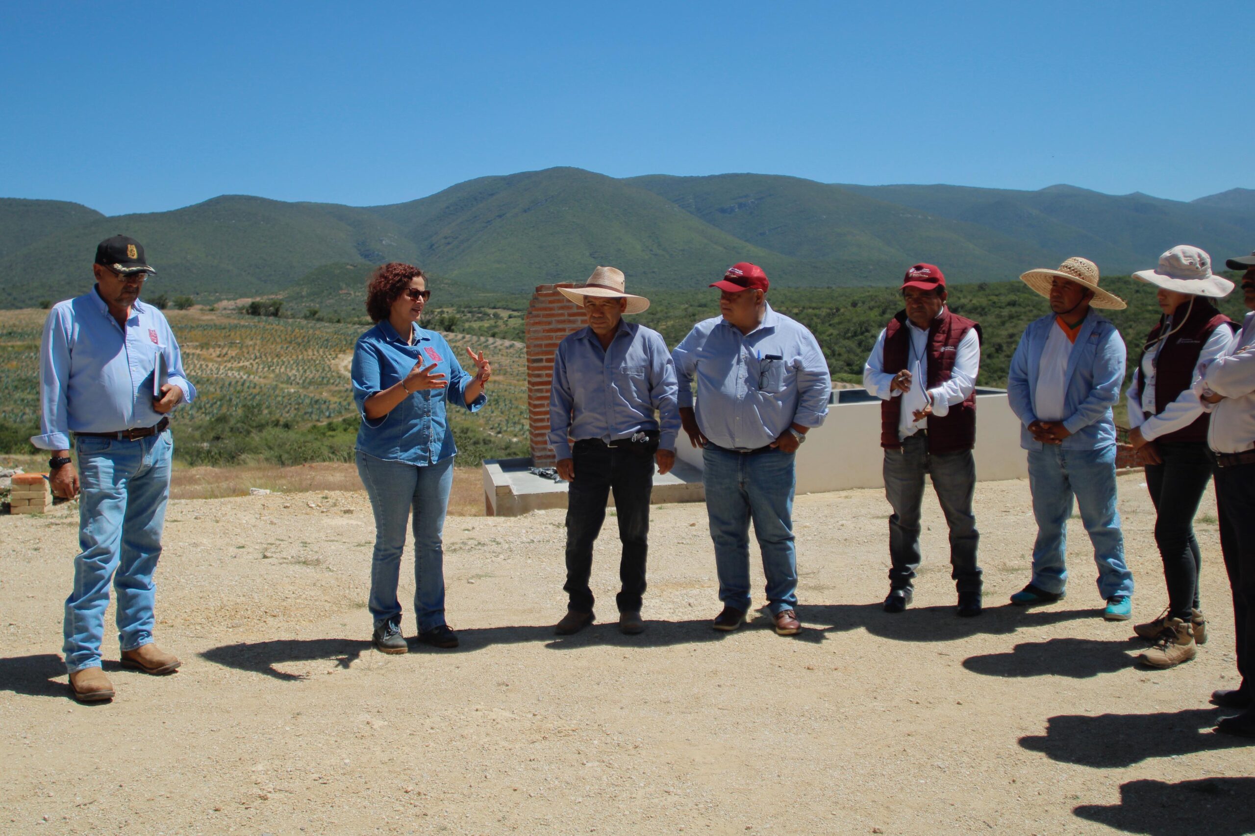 Con IPN, gobierno de Puebla impulsa conformación de cooperativas en municipios mezcaleros