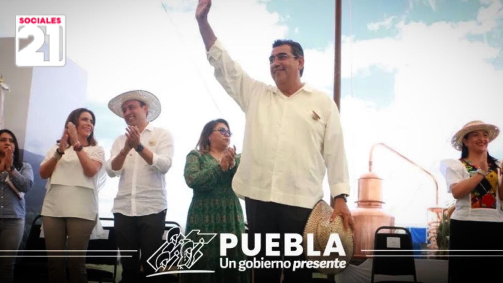 Rehabilitará Sergio Salomón la carretera Chapultepec – Santa Inés Ahuatempan