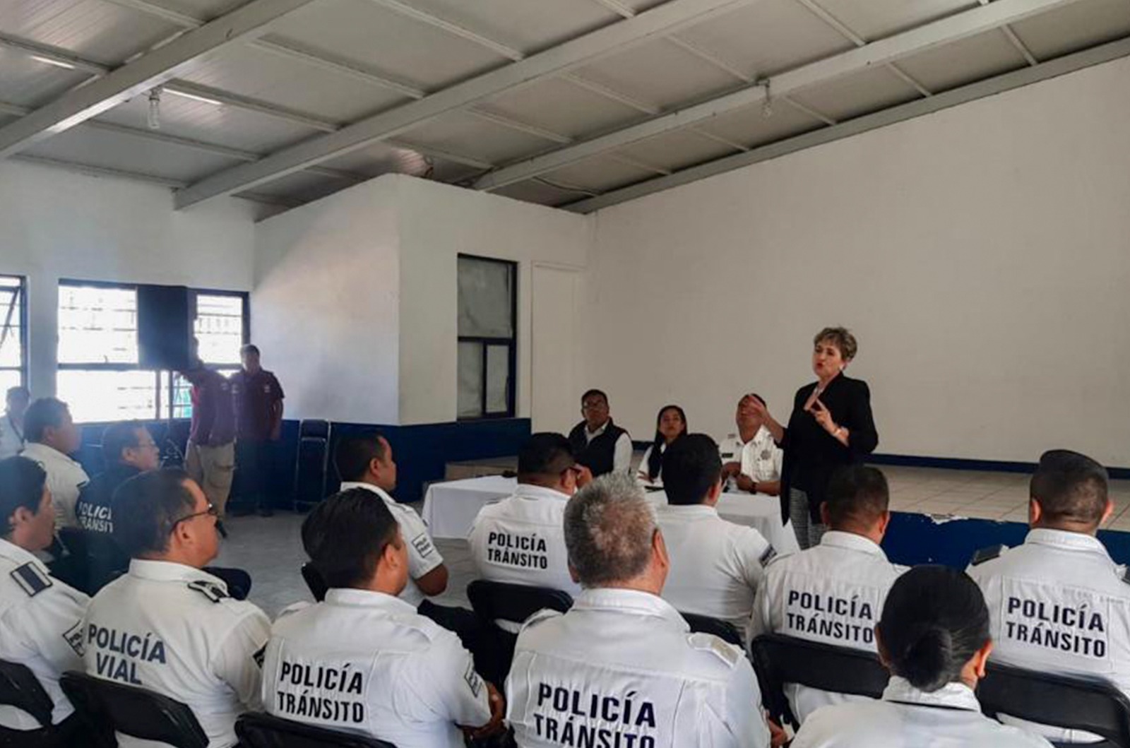 Con capacitaciones a 194 servidores públicos, gobierno estatal impulsa movilidad segura: SMT