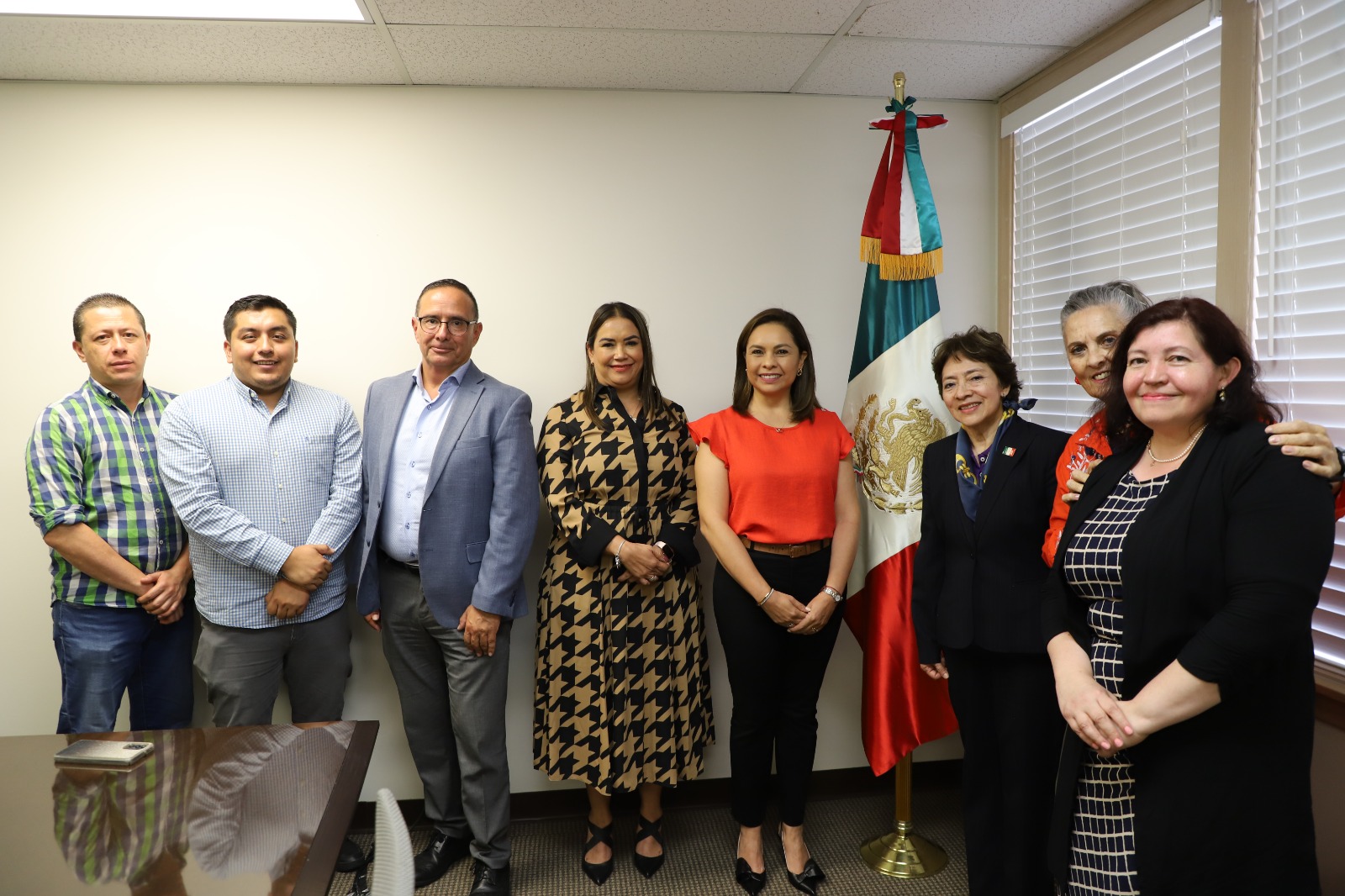 Concreta gobierno del estado convenio con fundaciones de EE.UU. en favor de la niñez poblana