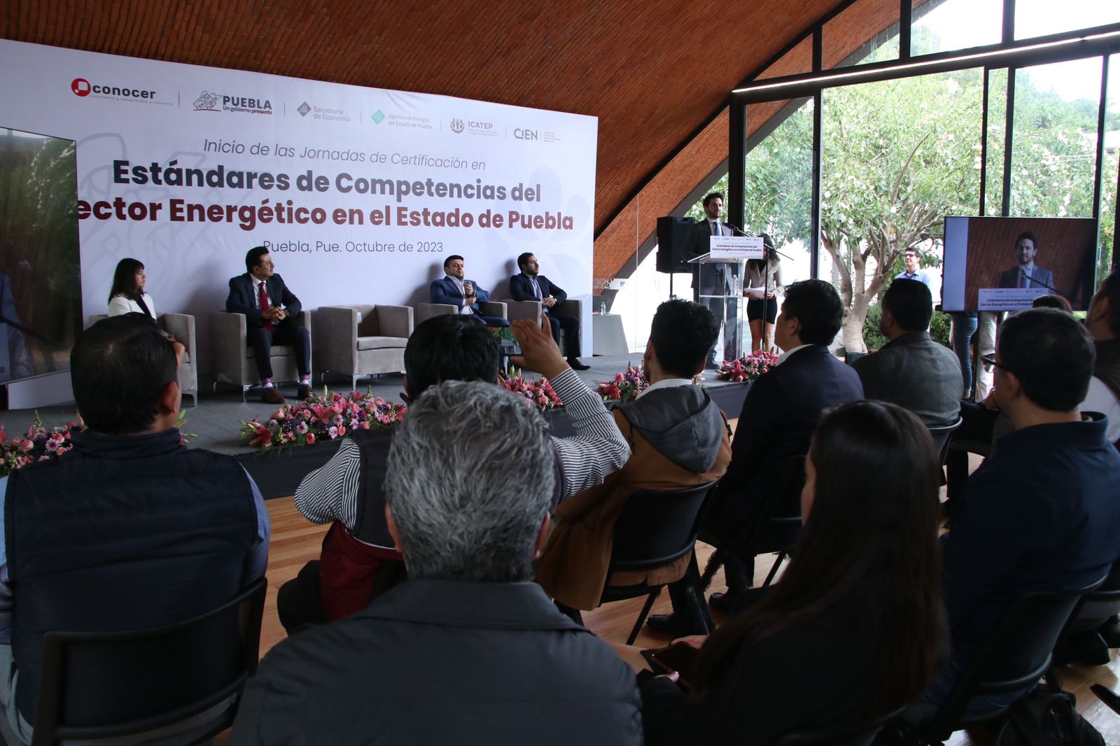 Puebla, segundo lugar nacional en certificaciones de estándares de competencias