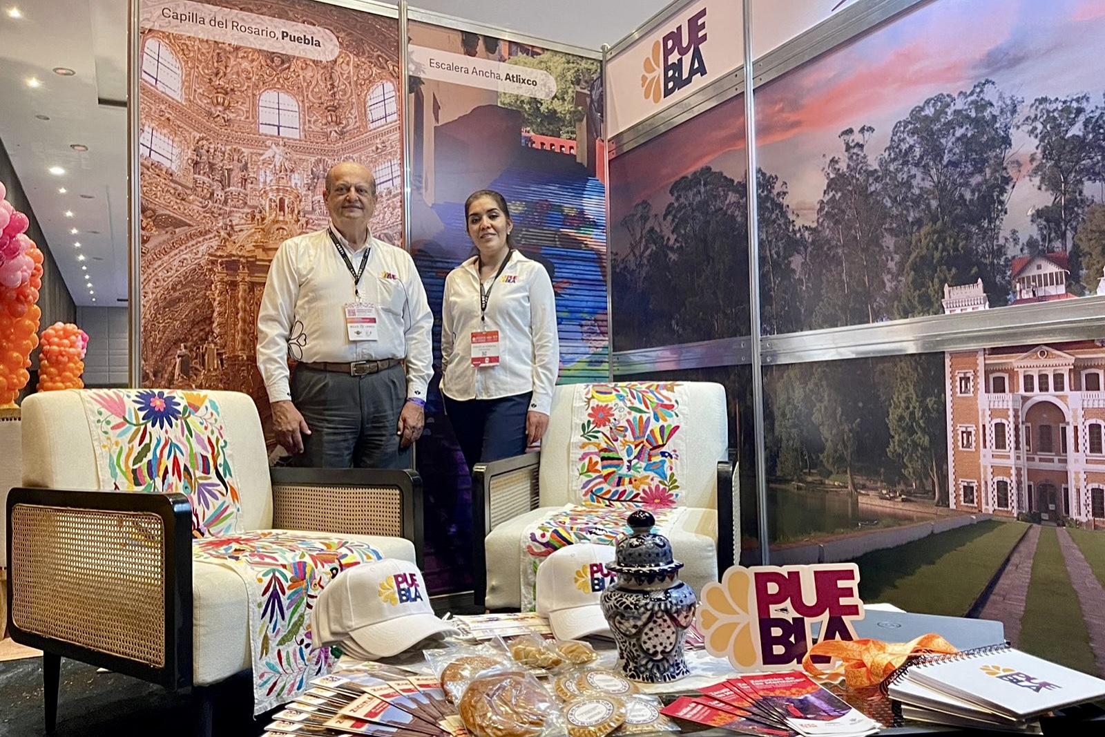 En Cancún, gobierno estatal promueve turismo de romance de Puebla