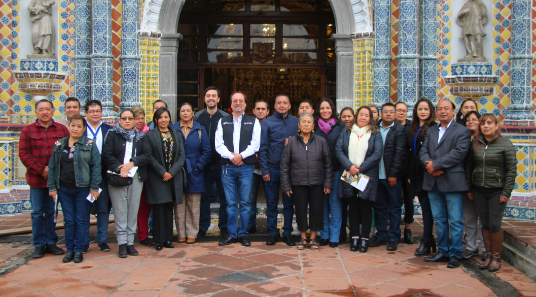 Entrega gobierno estatal restauración de lienzos del templo de San Francisco Acatepec