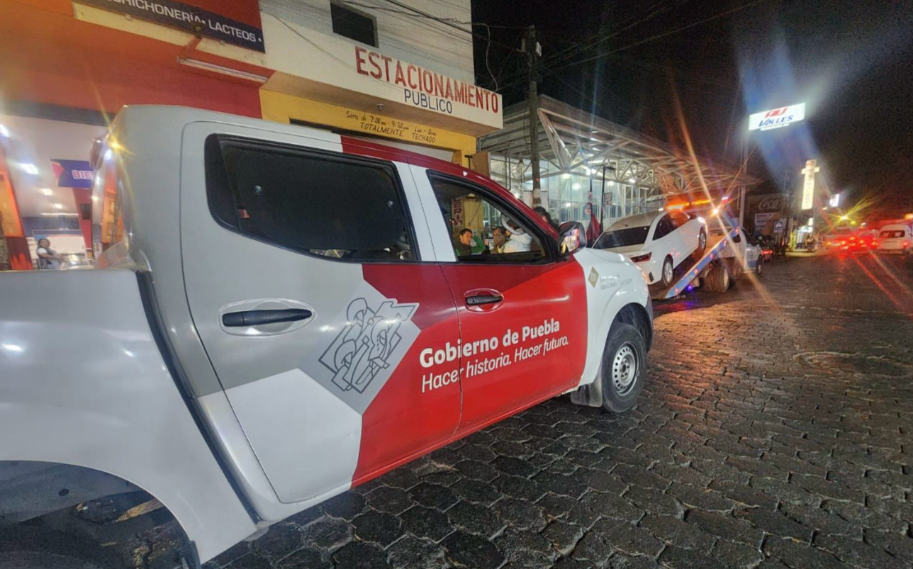 Fortalece SMT transporte ejecutivo regular en Tehuacán