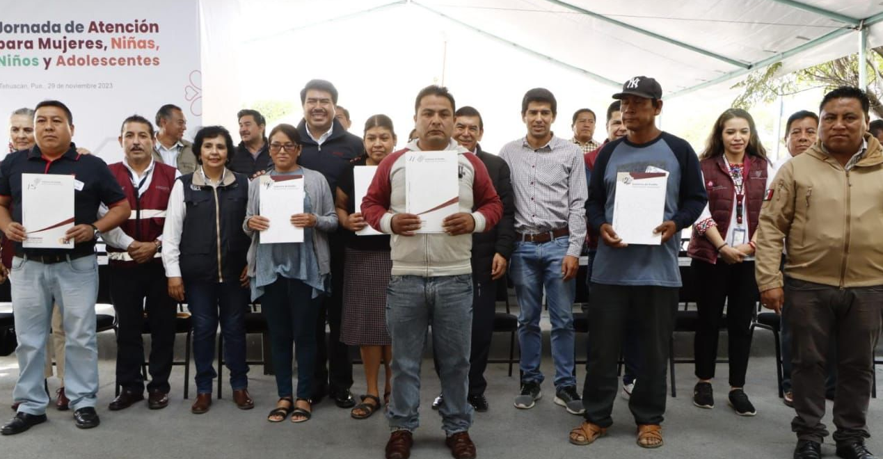Prioriza gobierno estatal atención a poblanas en región de Tehuacán
