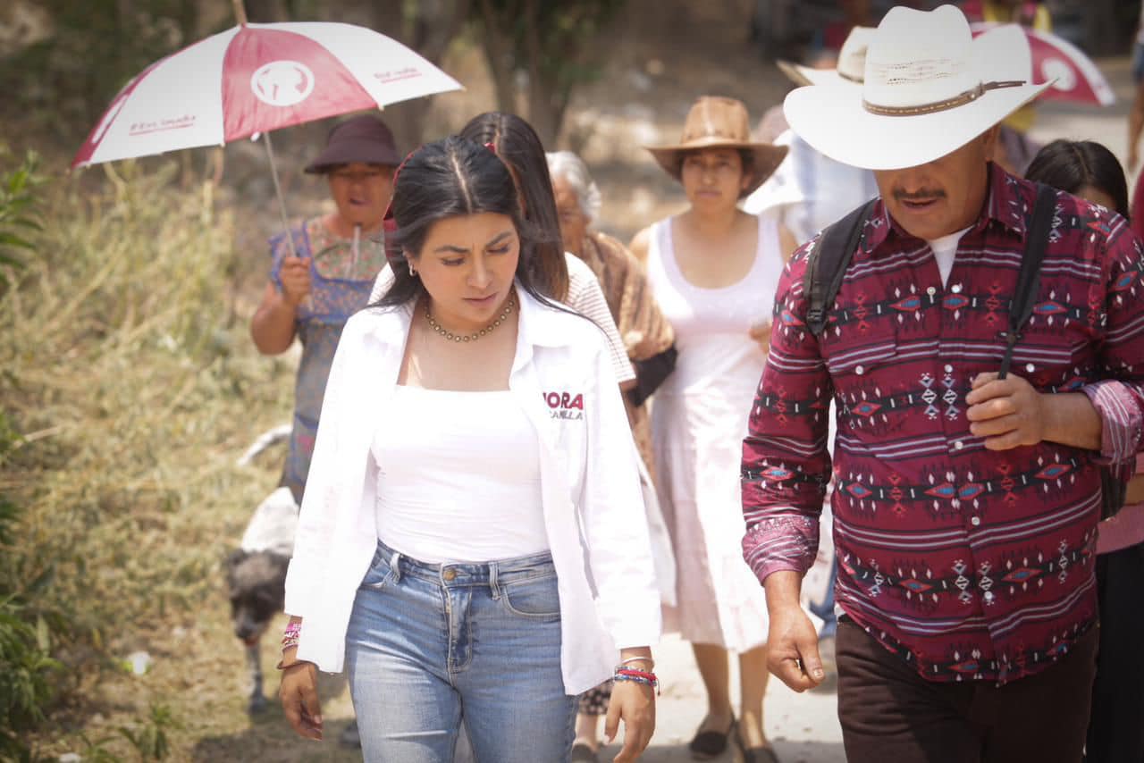 Visita Nora Escamilla “La Huerta” la localidad mas lejana del distrito 12.