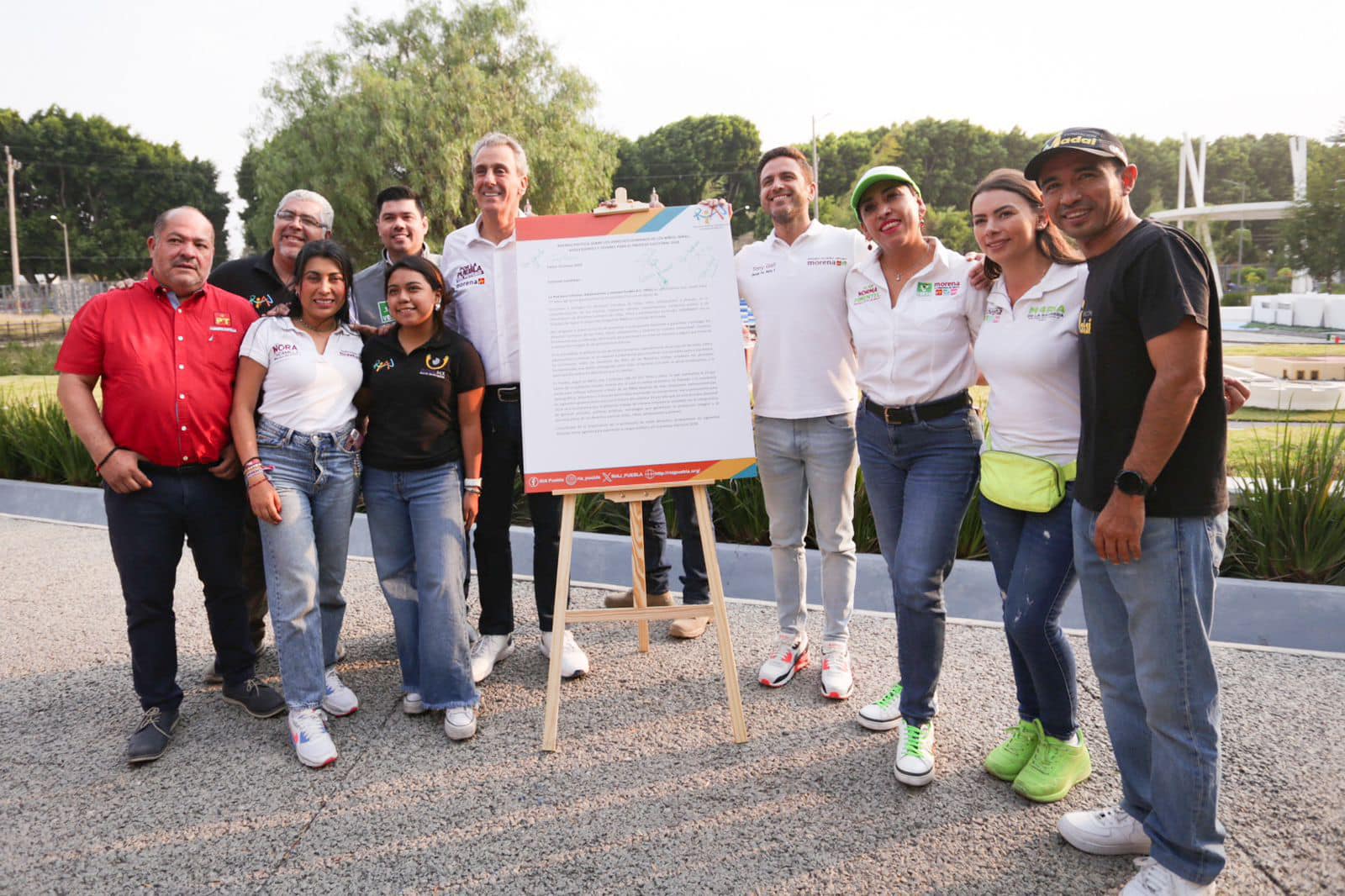 Nora Escamilla Firma Compromisos en la Defensa de los Derechos Humanos