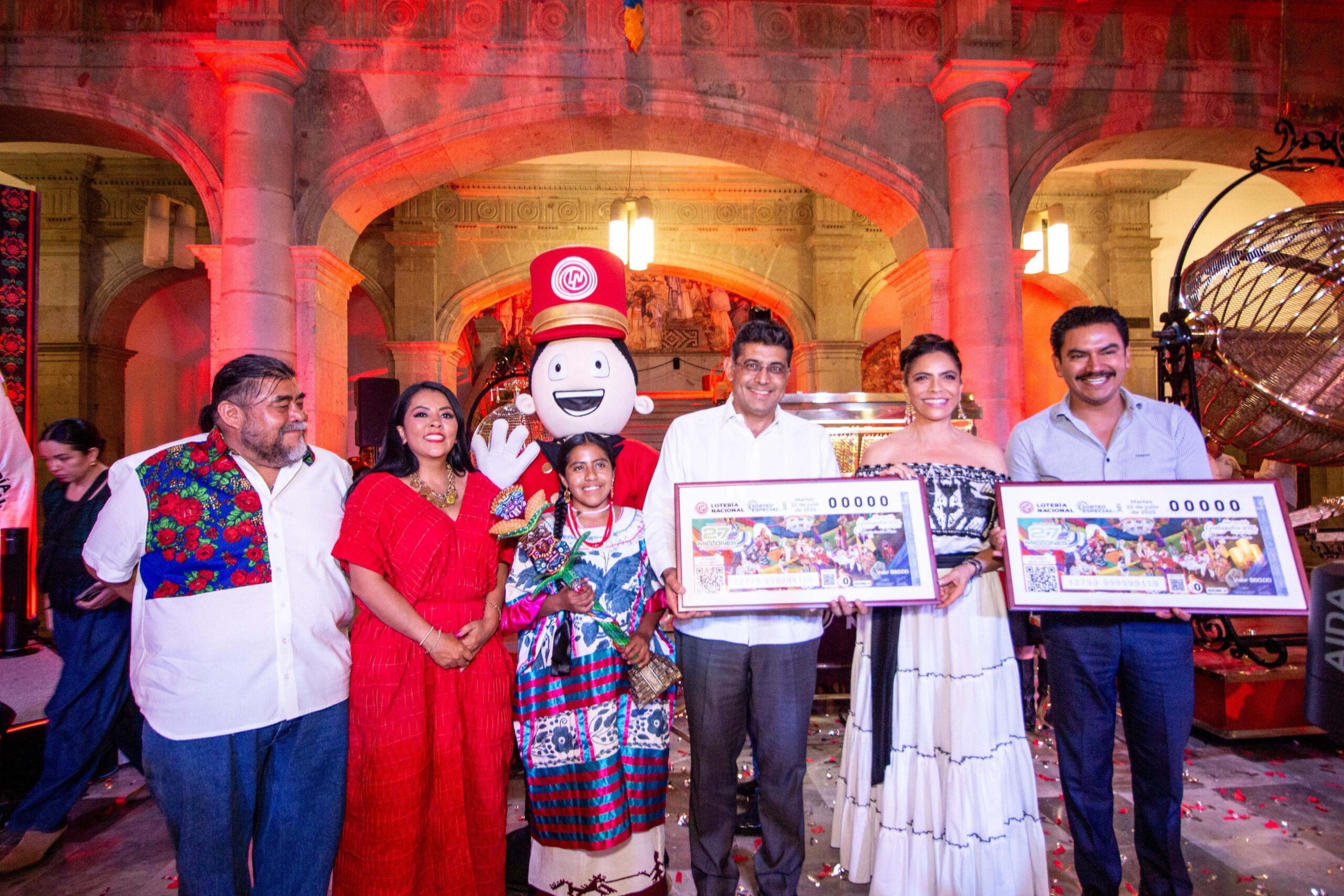 Lotería Nacional y Gobierno de Oaxaca unidos por el sorteo en territorio, celebran la Guelaguetza