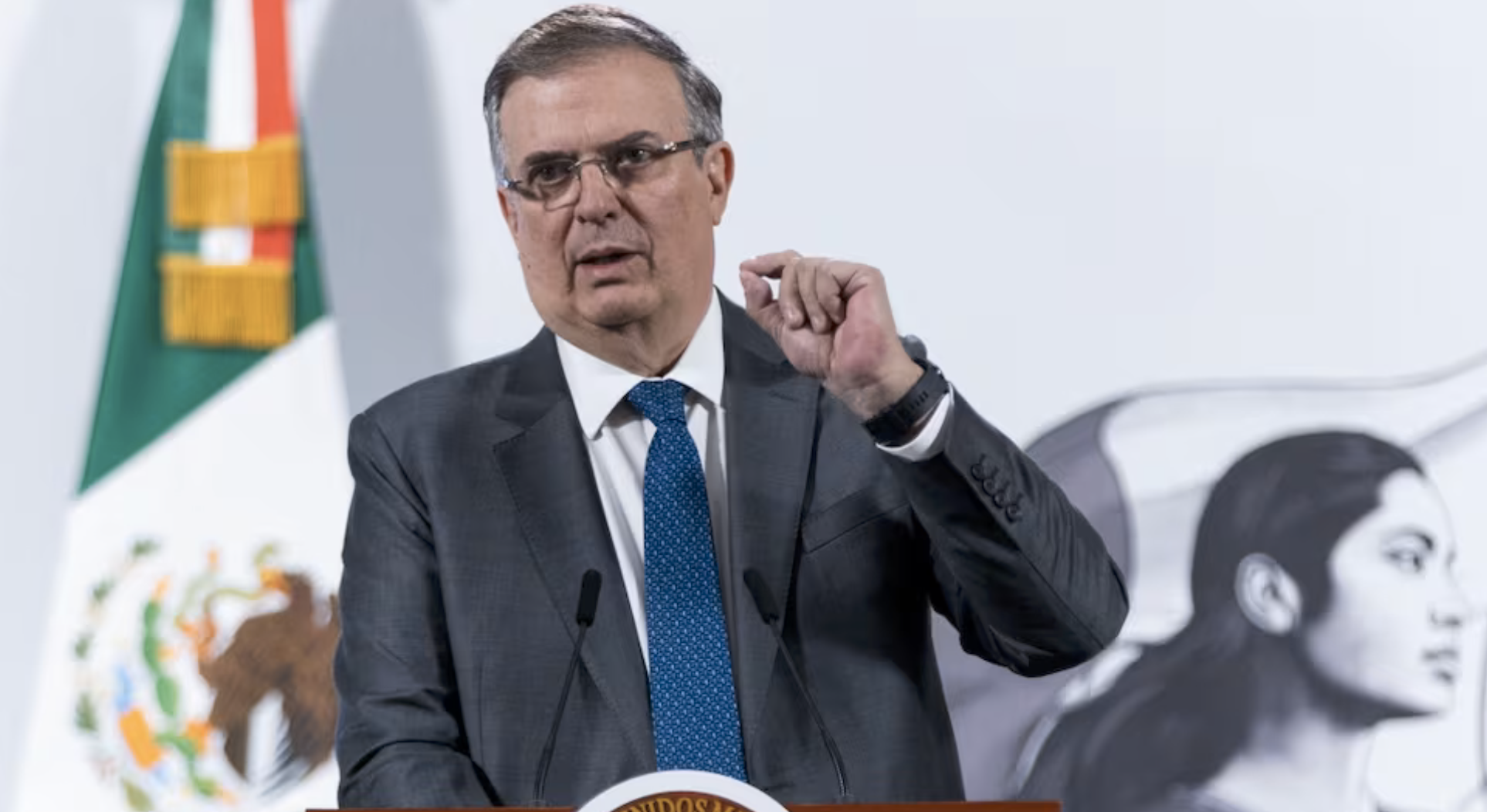 México recibe inversión de 4.8 mil millones de dólares de Cloud HQ para centros de datos de IA, anuncia Ebrard