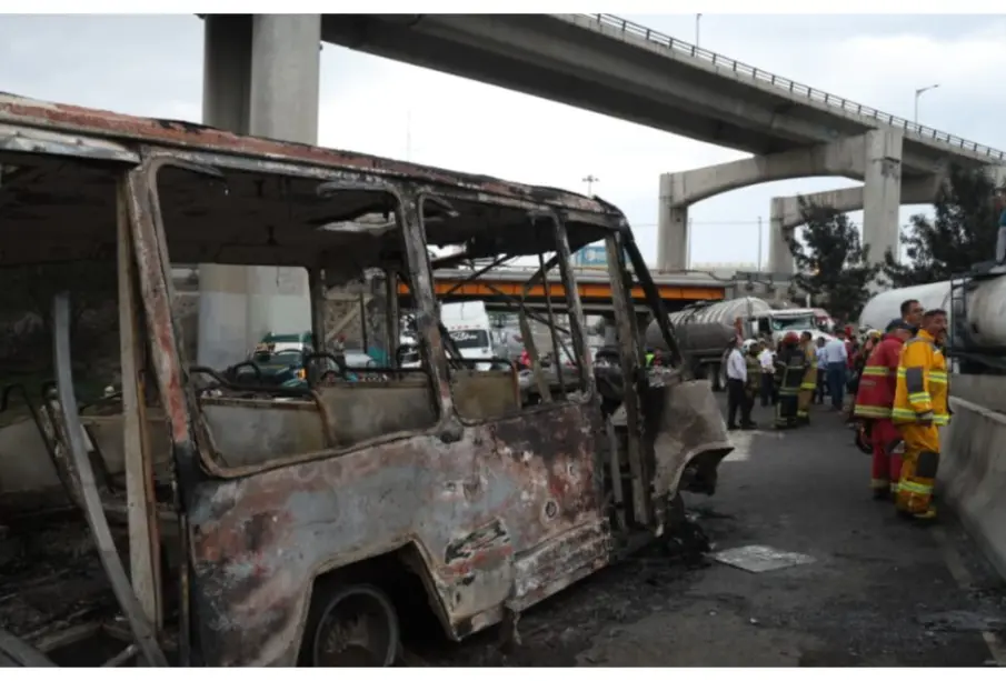 Transportadora Silza enfrenta posible pérdida de permiso tras explosión en Iztapalapa