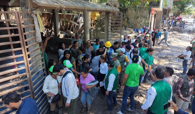 Se va a otorgar todo lo necesario para que estén mejor: Presidenta Claudia Sheinbaum en visita a El Higo, Veracruz