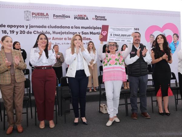 Prioriza SEDIF amor y sensibilidad en atención a personas con discapacidad