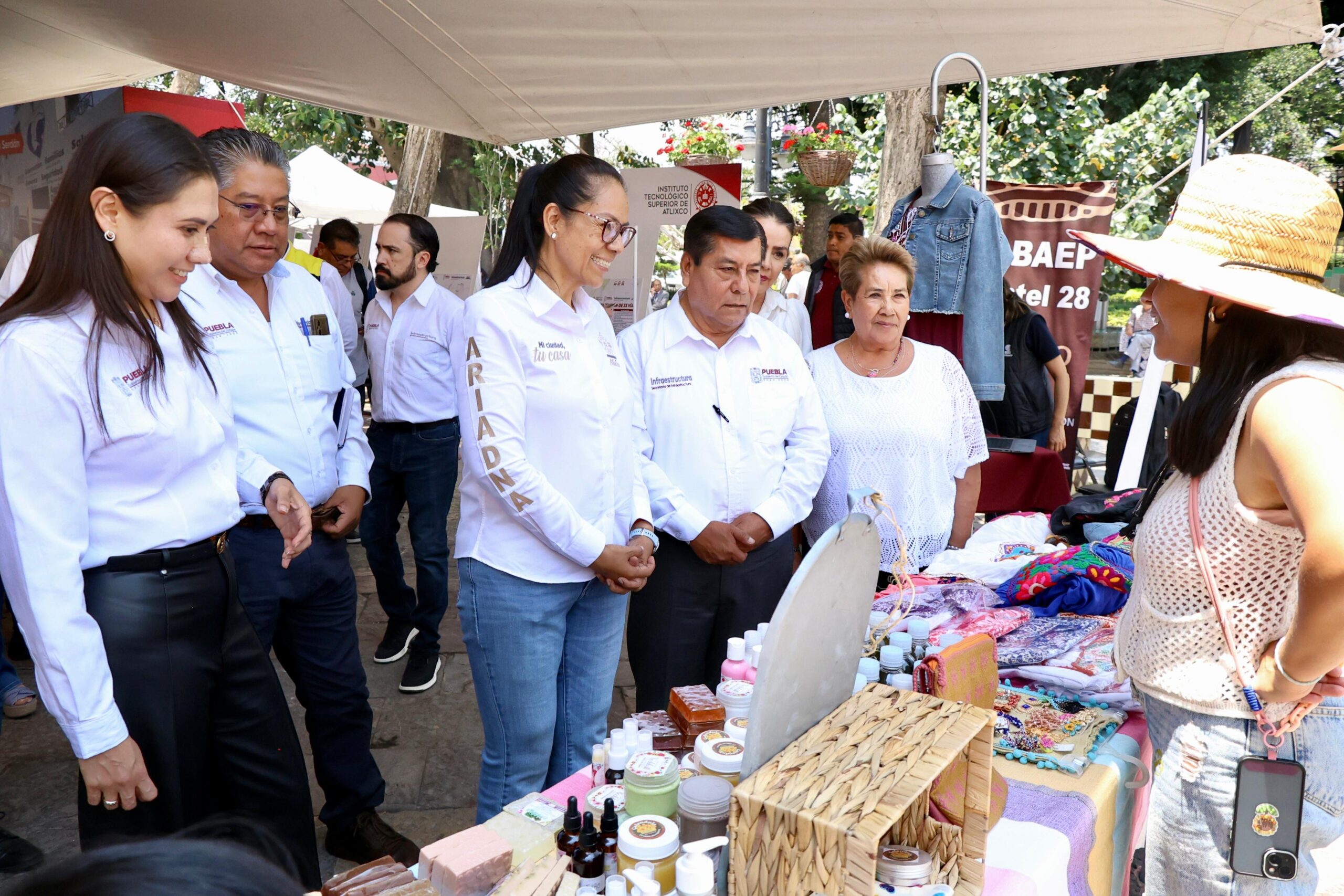 Impulsa Gobierno del Estado obra pública en región de Atlixco