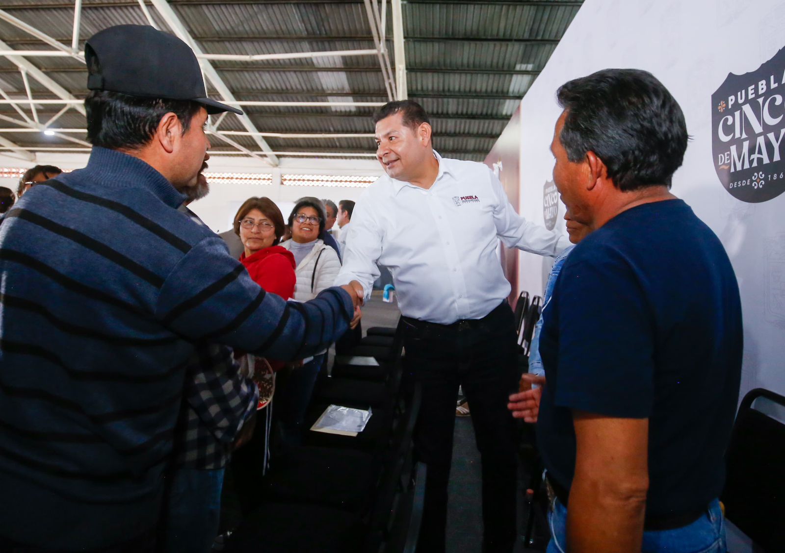 Con inversión, seguridad y obra comunitaria, gobernador Armenta Mier cumple compromisos con San José Chiapa