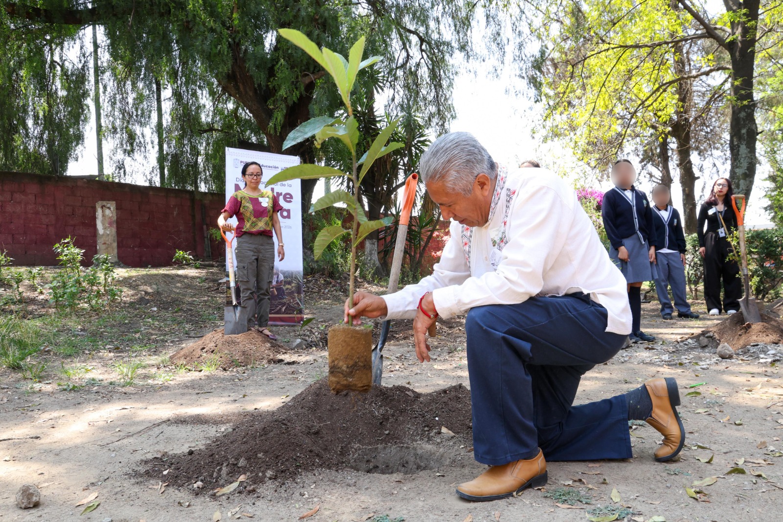 Conmemora SEP Día Internacional de la Madre Tierra con acciones ambientales