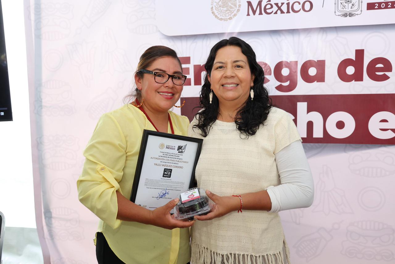 Entregan 98 certificados “Hecho en México” a productores del campo poblano