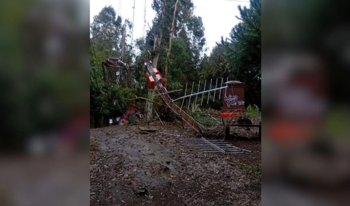 Lluvias torrenciales en Chile dejan medio millón de hogares sin electricidad