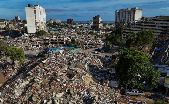 Suman mil 943 muertos por sismos en Venezuela