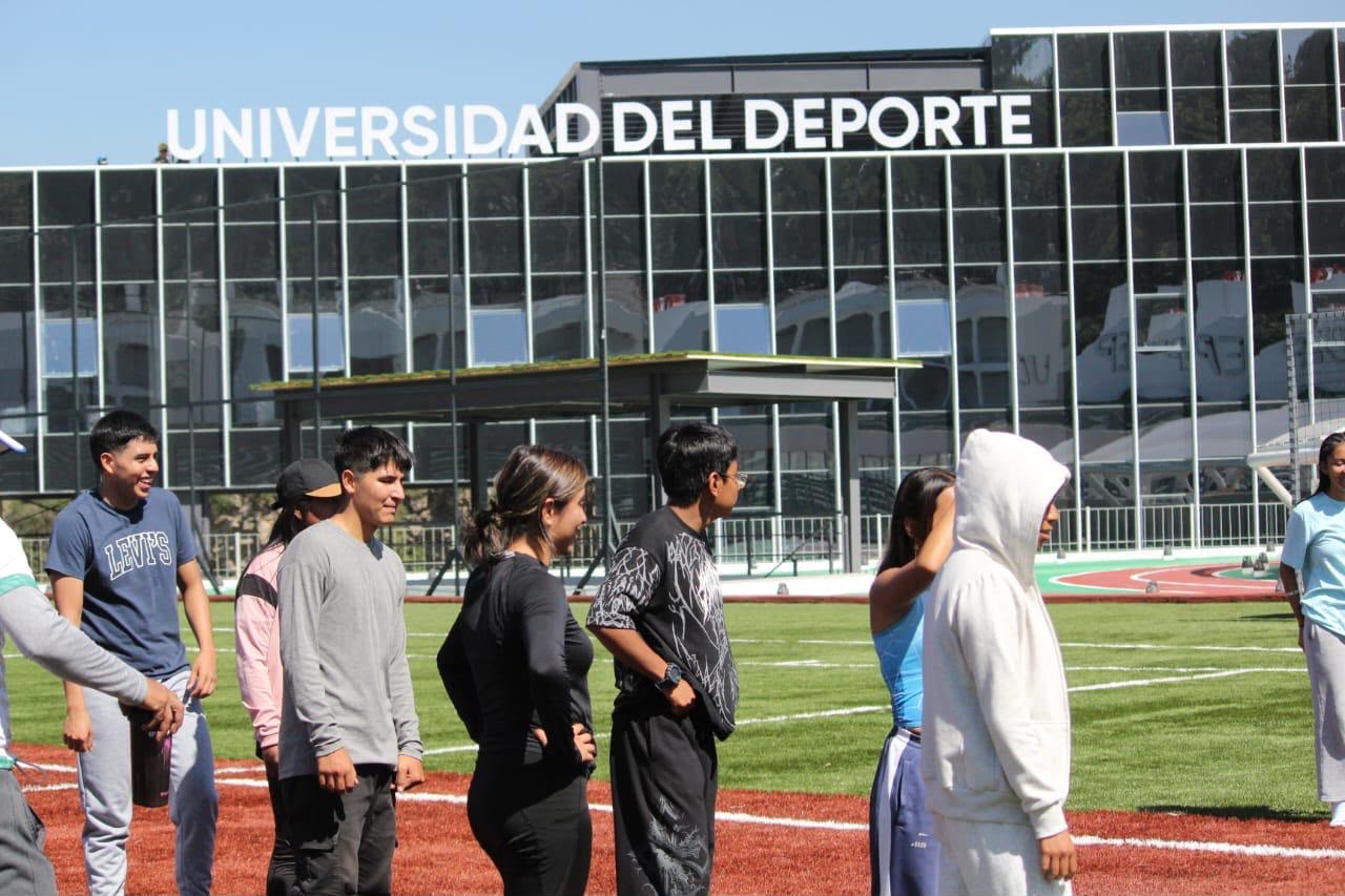 Impulsa UDEP a juventud poblana con experiencias deportivas