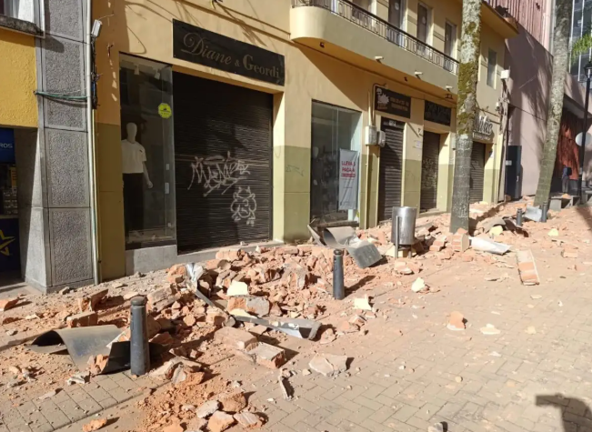 Terremoto de 7.4 en Colombia deja daños y heridos en Quibdó y Cali